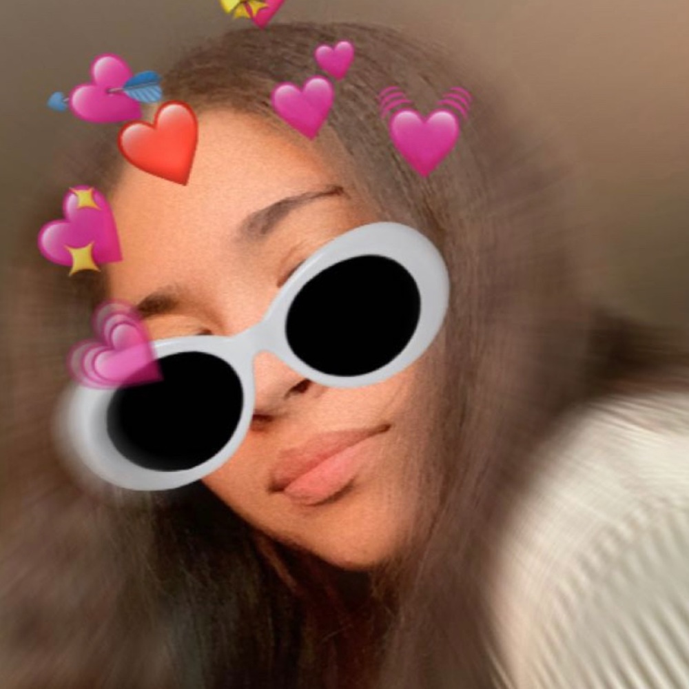 Meet your Posher, Ariyana